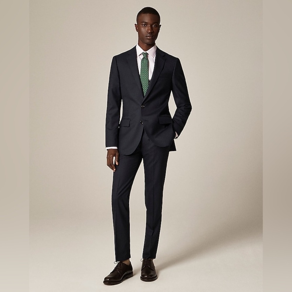 J. Crew Ludlow Slim-fit suit jacket in Italian wool in Navy Blue Size 42R